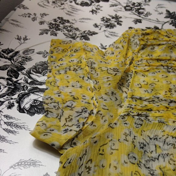 Zara Basic Floral So Soft Sheer Blouse - Picture 9 of 16